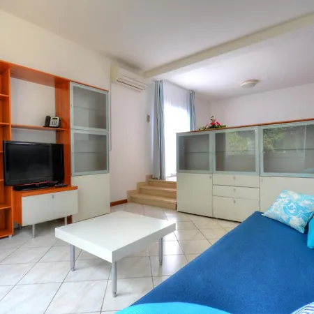 Holiday park Verudela 3*