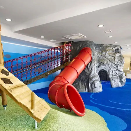 Prázdninový areál Verudela